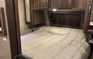 2018 Keystone Cougar 31SQB - Sleeps 11