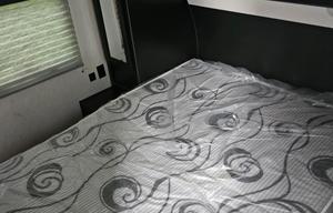 2022 Cherokee Grey Wolf 23DBH RV rental photo 3