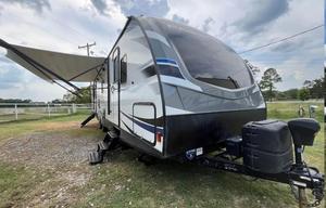 Triple Bunk Keystone Passport