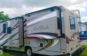 2016 Thor Motor Coach Four Winds 29G. "Let's Go!"