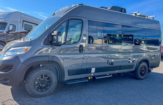 2026 Thor Motor Coach Tellaro 20L