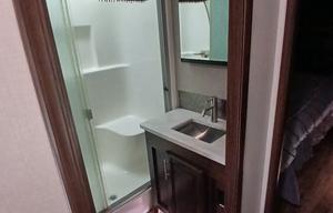 The whole family 2 bedroom + loft