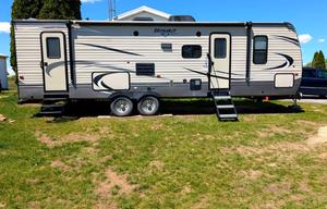 The Hideout | Bunkhouse Sleeps 10 | LED Awning