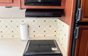 Holiday Rambler Admiral 32V
