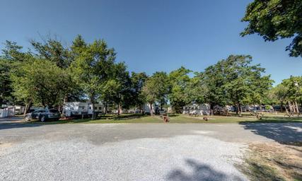 Pomona RV Park & Campground