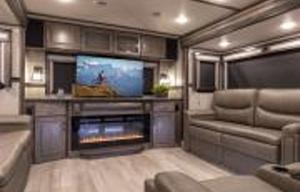 2019 Grand Design Solitude 375RES R