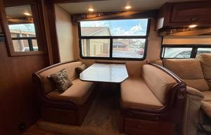 Luxury 2015 Jayco RV - Sleep 6 - Family Road Trip!
