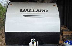 2025 Heartland Mallard 17RBL RV rental photo 3