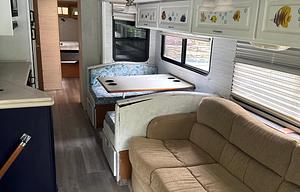 2000 Fleetwood RV Southwind 36T RV rental photo 7