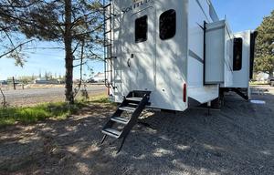 2023 Grand Design Solitude 2 Bed 2 Bath