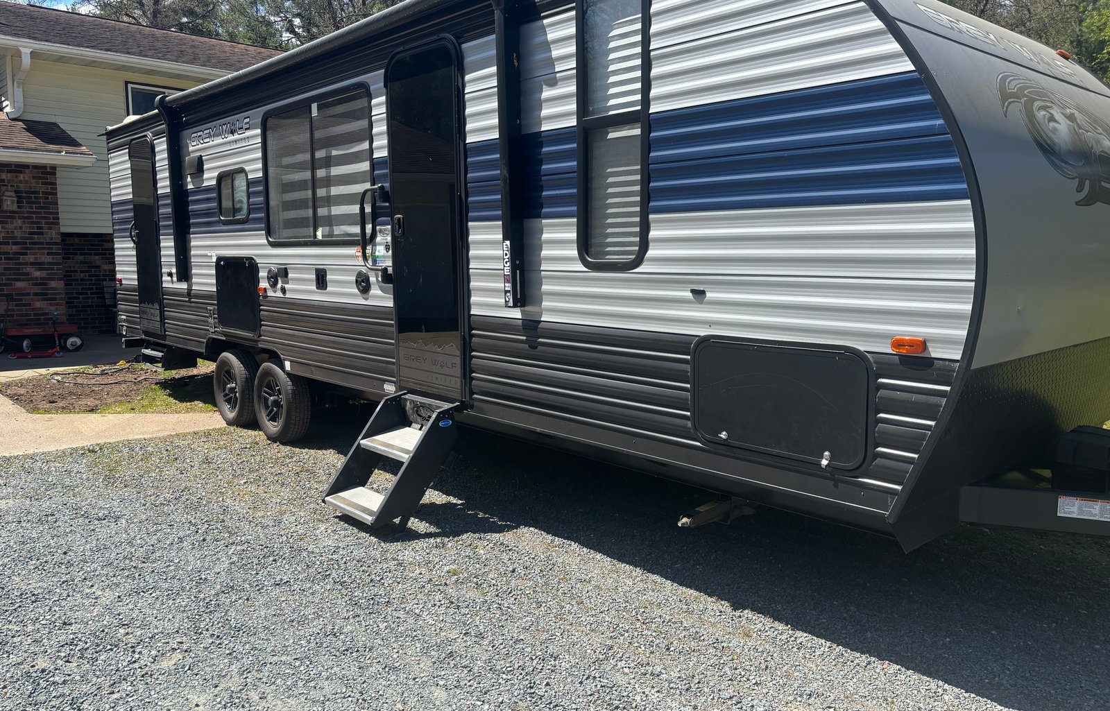 Mindy and Taylor’s family friendly RV Rental