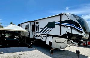 2022 Fuzion 430 Toy Hauler ”Memory Maker II”