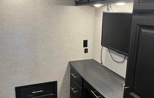 2022 Jayco North Point HAL656