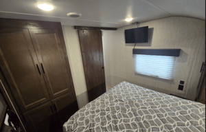 2021 Forest River Cherokee Black Label 306MMBL