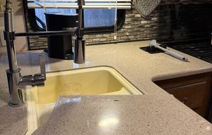 Cozy Travel Trailer Perfect for All Occasions