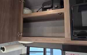 Voyager - Luxury 34ft trailer with 2 rooms & solar