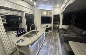 2023 Keystone RV Cougar 364BHL RV rental photo 8