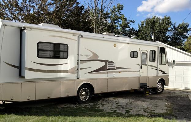 Newmar Kountry Star 3778