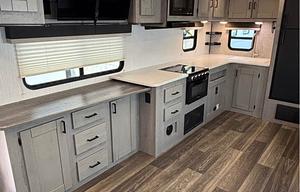 Billies Mallard! Rear kitchen area!