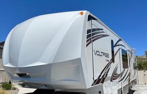 2014 Dutchmen Voltage V-Series V3105