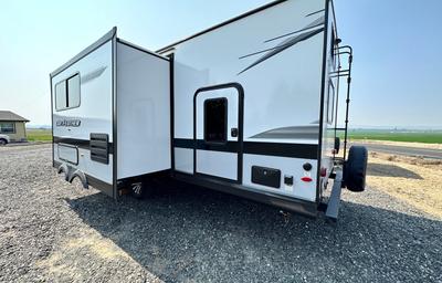 2023 Jayco Jay Feather Bunkhouse Sleeps 10