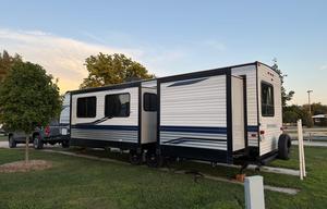 2022 Keystone Springdale 303BH Family Bunkhouse