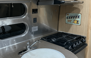 2017 Airstream RV Flying Cloud 23D