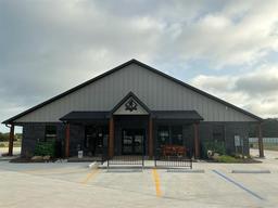 Bigfoot's Cedar Creek Retreat, Kemp, Texas