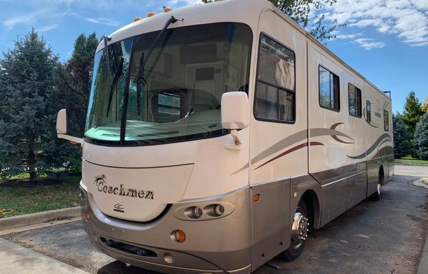 2003 Coachmen  Sportscoach Cross Country