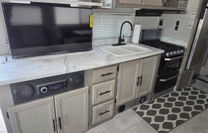2022 Coachmen RV Freelander 31MB Ford 450 RV rental photo 16
