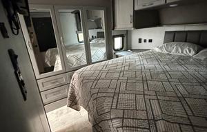 2023 Momentum 395ms RV rental photo 7