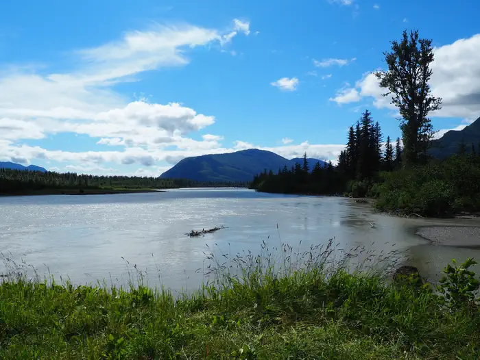 Twin Lakes Cabin (AK)