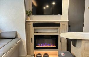 2023 Wildwood X-Lite w/ Bunk Bedroom