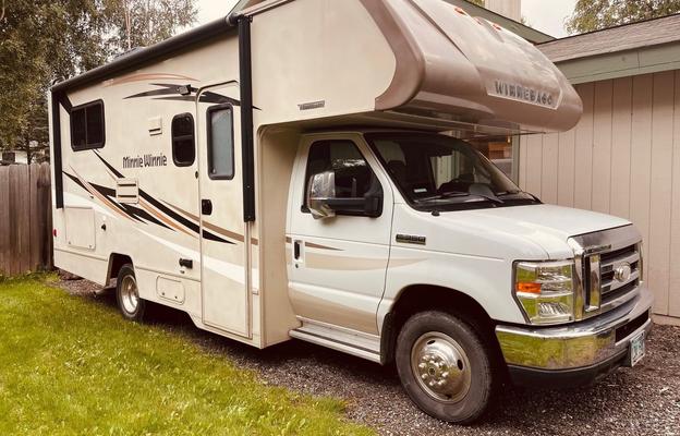 2016 Winnebago Minnie Winnie 22R