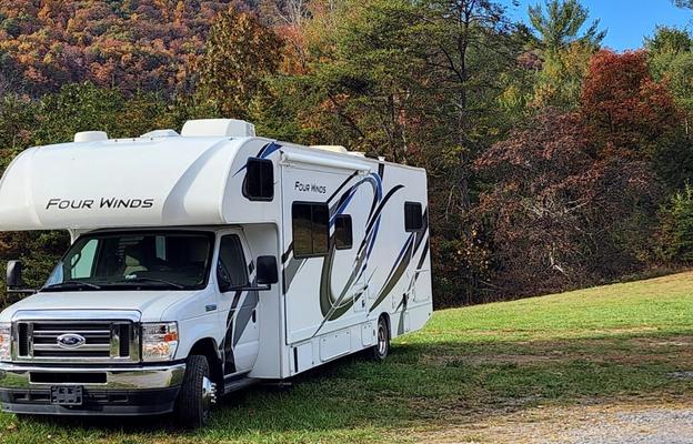 2022 Thor Motor Coach Four Winds 30D [DREAM WAYS]