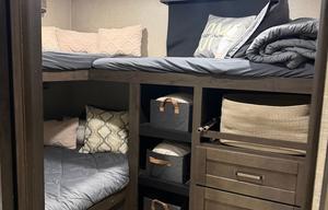 2021 Fifth Wheel with 2 Slide Outs