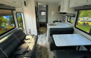 C03 - 8 Sleeper - The RV Rental Factory