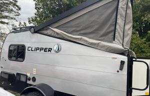 The WanderNest - Cozy Pop- Camper