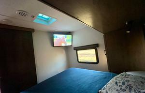 2025 Coachmen RV Freedom Express Select 247SE RV rental photo 39