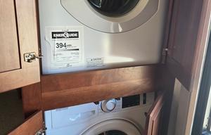 Luxury Winnebago Tour 40CD Experience