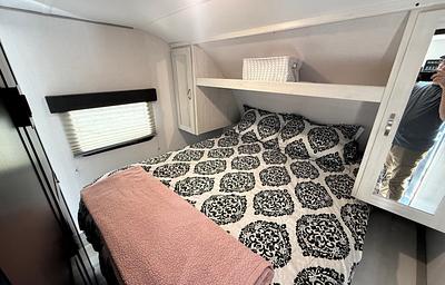 Prime Time RV Tracer 24DBS 28' Sleeps 8