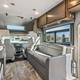 2022 Thor Quantum LF31: Luxurious Family Travel!