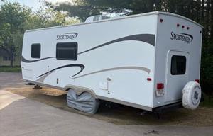 Triple Bunk Travel Trailer