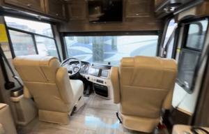 2019 Discovery LXE 44H RV rental photo 2