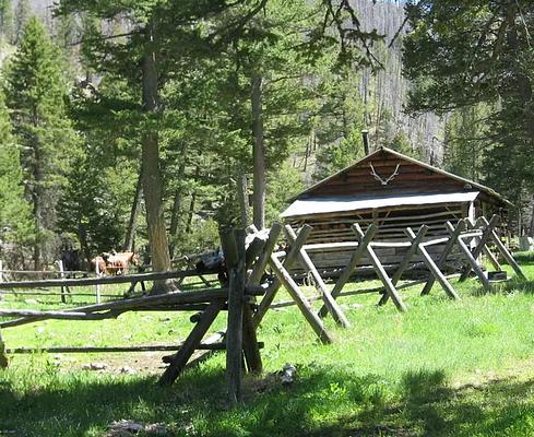 001, Loop: AREA DEER CREEK CABIN