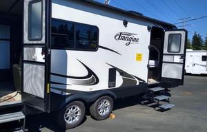 2018 Imagine 2250RK RV rental photo 5