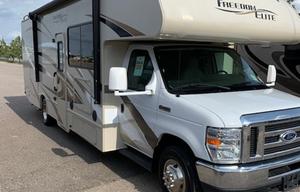2017 Thor Motor Coach Freedom Elite 29FE