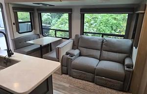 2023 Grand Design Reflection 312BHTS RV rental photo 8