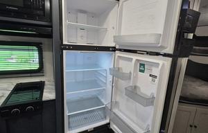 2025 Coachmen Apex-X Series 26BHX