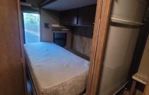 2019 Winnebago Outlook 22C RV rental photo 5